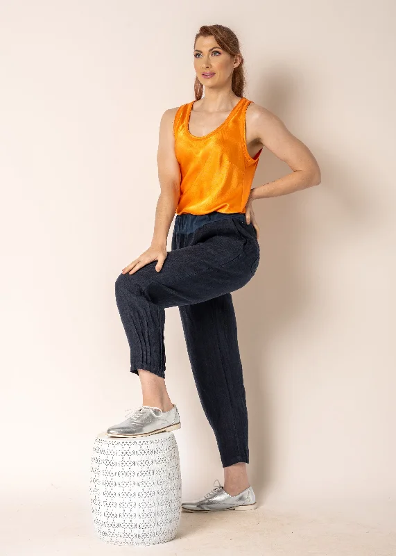 Daizy Linen Pants in Navy Chic Black Leggings