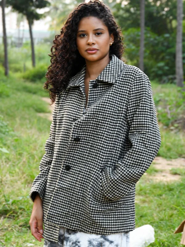 Odette Black And White Printed Woolen Jacket For Women Nylon Fabric Polyester Fabric Spandex Fabric Odette Black And White Printed Woolen Jacket For Women Nylon Fabric Polyester Fabric Spandex Fabric