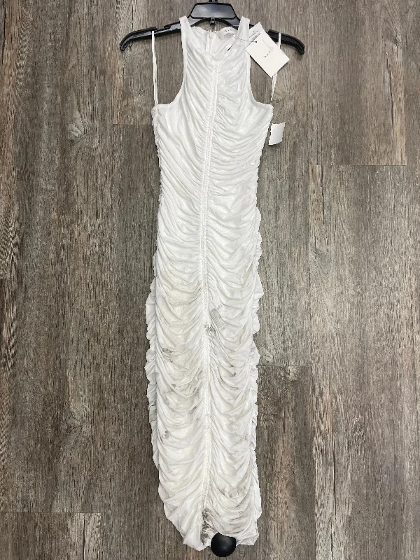 Dress Designer By Cma  Size: 2
