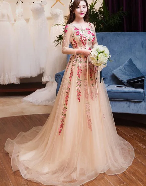 Beautiful Long Sleeves Tulle A-line Party Dress , Tulle Flowers Evening Gown Lace Sexy Club Beautiful Long Sleeves Tulle A-line Party Dress , Tulle Flowers Evening Gown Lace Sexy Club