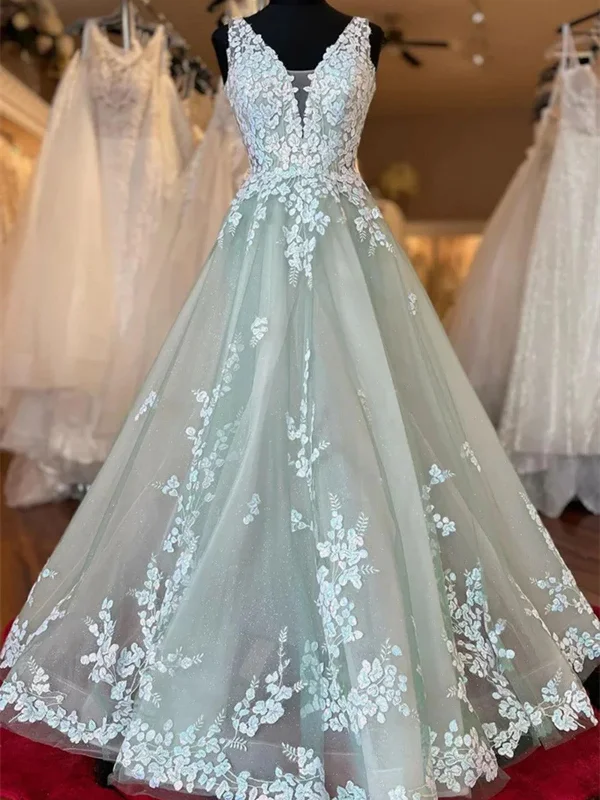 V Neck Champagne Lace Long  Prom Dresses, Charming V Neck Champagne Evening Dresses with Lace Appliques Tunics Distressed trendy