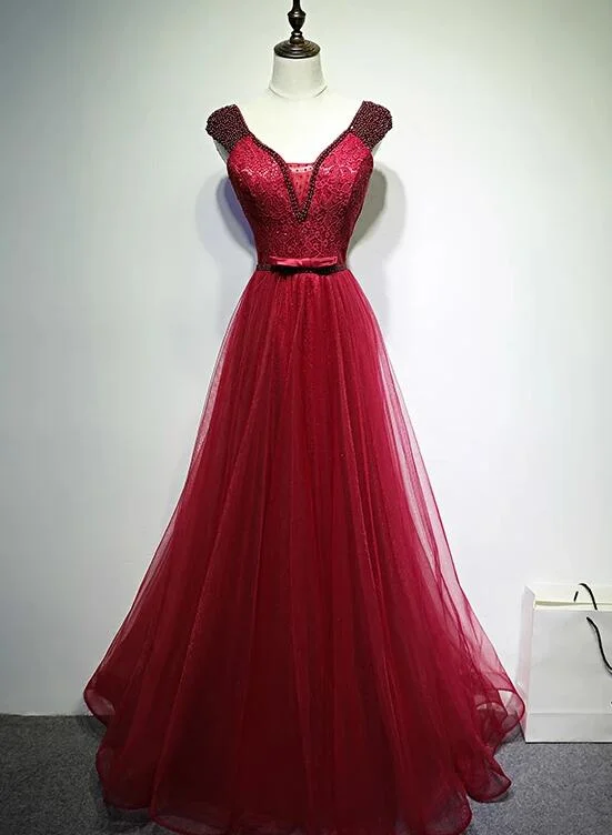 Wine Red Sexy V-neck Beaded Tulle Long Prom Dress, Dark Red Tulle With Applique Evening Dresses sweetheart Neckline Romantic