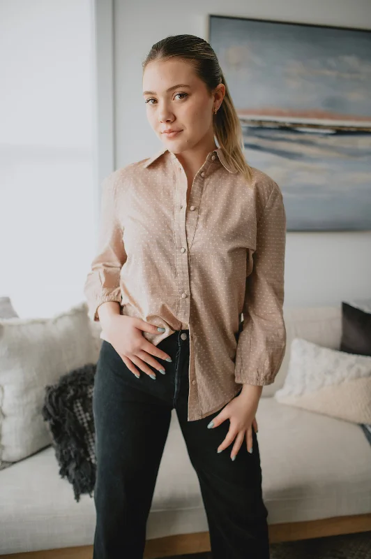 The Gabie Shirt - Toasted Coconut Front Pockets Side Pockets Patch Pockets