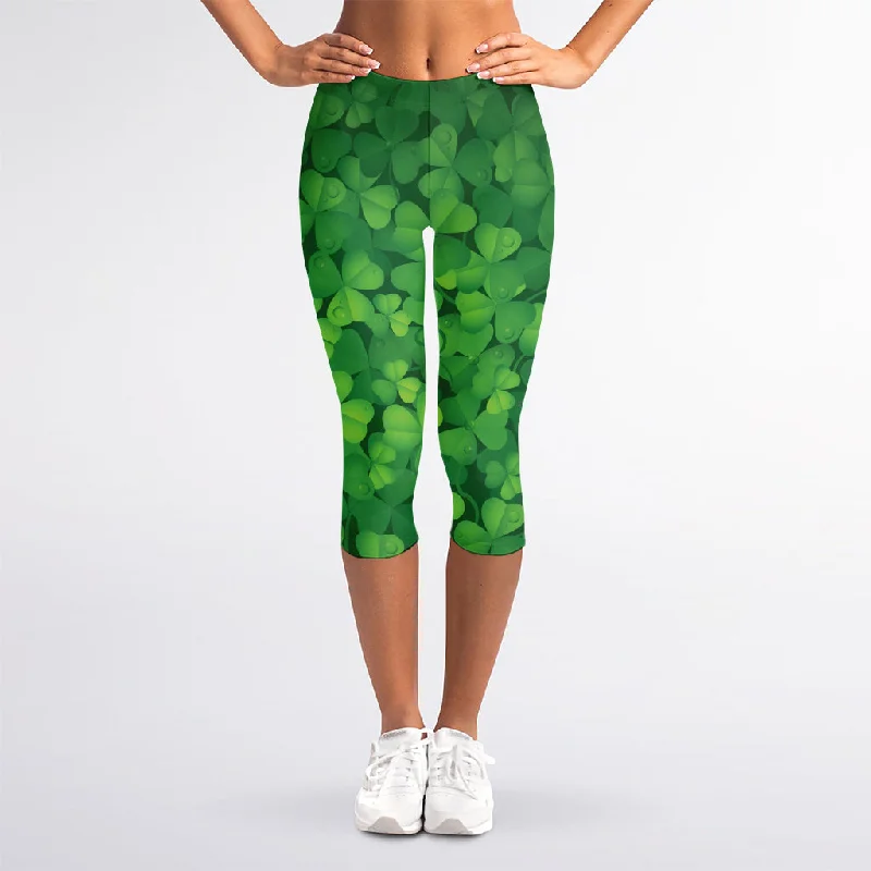 Irish Clover St. Patrick's Day Print Women's Capri Leggings Elegant Printed Leggings with Pockets