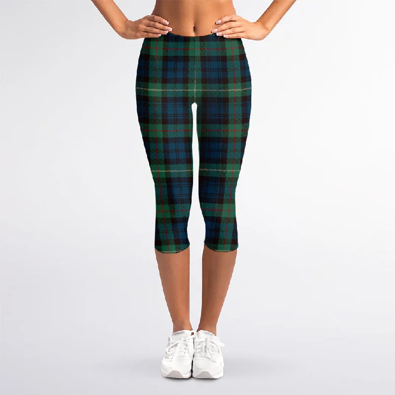 Irish Tartan Pattern Print Women's Capri Leggings Comfortable Classic Yoga Leggings