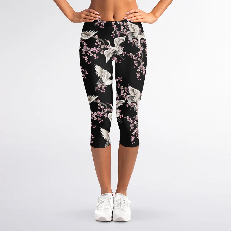 Japanese Crane Bird Pattern Print Women's Capri Leggings Comfortable Capri-Length Leggings Japanese Crane Bird Pattern Print Women's Capri Leggings Comfortable Capri-Length Leggings