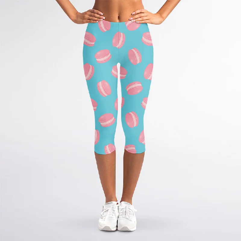 Pink Macaron Pattern Print Women's Capri Leggings Comfortable Running Leggings